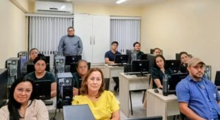 🎓✨ Sejam muito bem-vindos à nova turma de Faturamento e Emissão de Notas Fiscais Eletrônicas! 🧾💻
Neste treinamento, vocês irão aprender na prática os processos de faturamento, emissão de notas fiscais e rotinas essenciais para atuar com mais segurança e eficiência, já atualizado com as mudanças da Reforma Tributária. 🚀📚
🌐 www.antoninotreinamento.com.br⁠
📲 WhatsApp: (92) 99129-5051
#BoasVindas #Faturamento #NotasFiscais #CapacitaçãoProfissional #AntoninoTreinamento