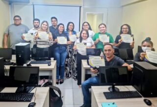 TURMA CONCLUÍDA COM SUCESSO ✅️🎉🥳🎉🥳 Parabéns pela conclusão do curso de Faturamento e Emissão de Notas Fiscais Eletrônica!
Durante o treinamento, vocês aprenderam na prática como realizar o faturamento, emitir notas fiscais para diferentes operações e compreender as rotinas essenciais da área, sempre alinhados às exigências atuais. Uma conquista que fortalece a atuação profissional de cada um!
Clique no link da Bio 
🌐 www.antoninotreinamento.com.br⁠�
WhatsApp 92 99129-5051