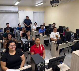 ✅️ FATURAMENTO E EMISSÃO DE NOTAS FISCAIS ELETRÔNICAS
💼 Turma iniciando e novos profissionais se preparando para o mercado!
🌐 www.antoninotreinamento.com.br
📲 (92) 99129-5051